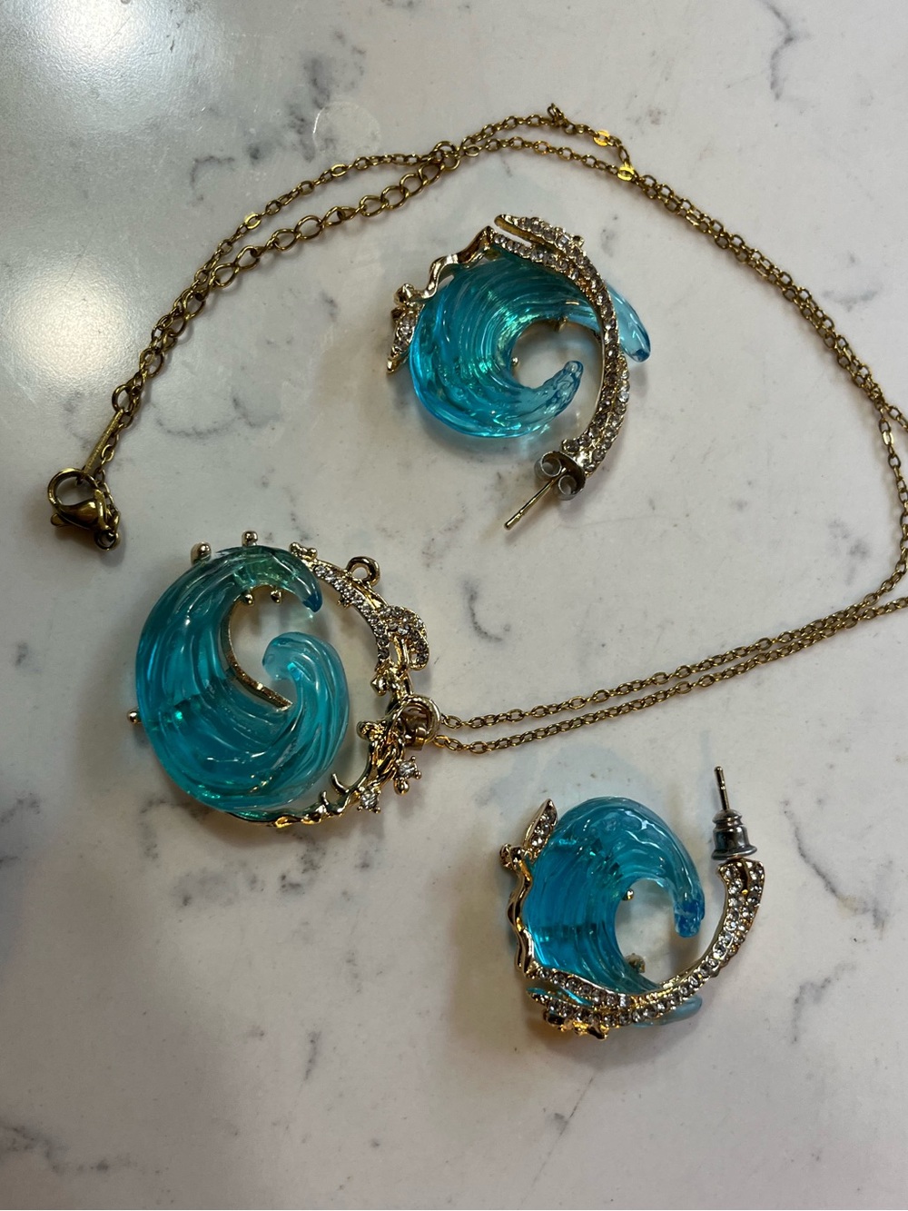 Blue Wave Gold-Tone Necklace and Earring Set with Blue Wave Resin Accents